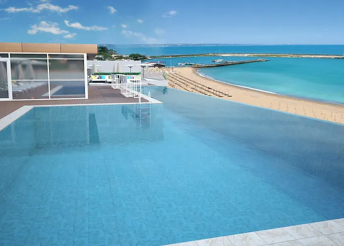 Grifid Encanto Hotel 4*