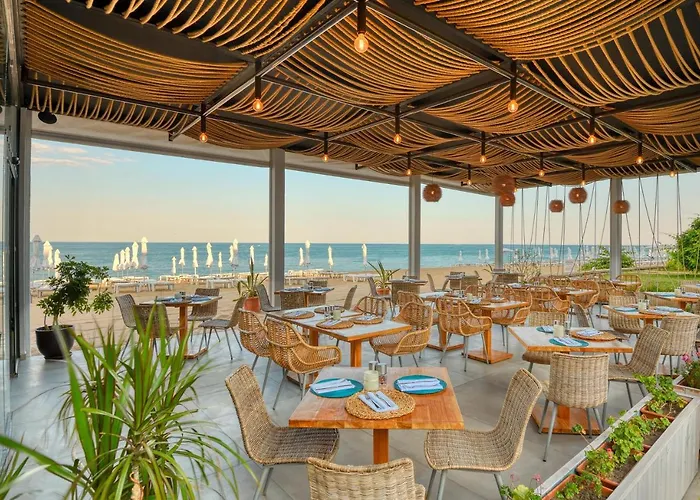 Хотел Grifid Encanto